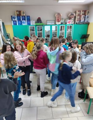 Miniaturka: INNOWACJA PEDAGOGICZNA „ W KRAINIE EMOCJI"