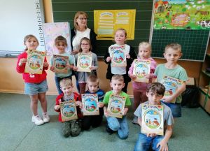 Miniaturka: Pasowanie na czytelnika uczniów klas pierwszych